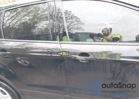 2017 Ford Escape S z USA, uszkodzony, nr VIN 1FMCU0F79HUB19834